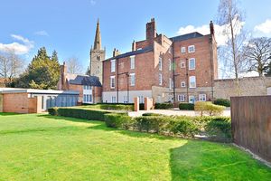 Photo 13- click for photo gallery